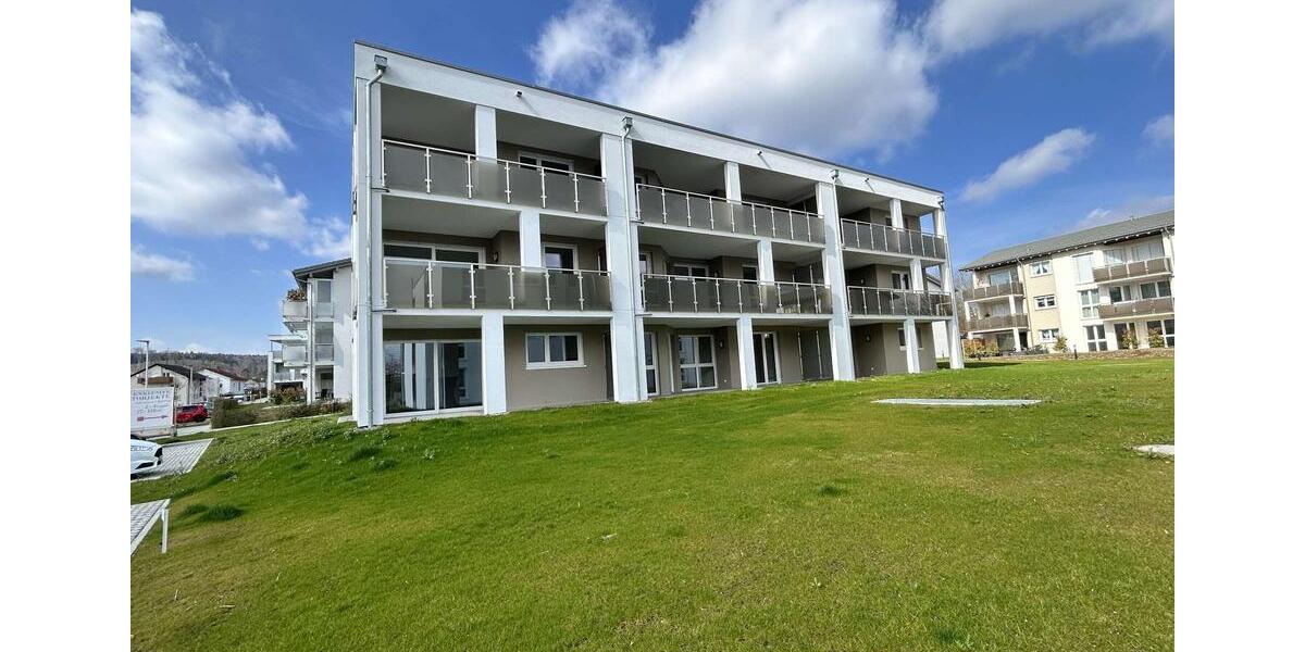 Erdgeschoßwohnung Jestetten - 3 Zimmer, 92 m&sup2;, 1.100&euro; | Angebot:26088254