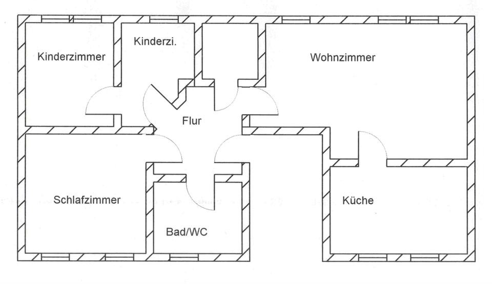 Etagenwohnung Oelsnitz (Vogtland) - 4 Zimmer, 82 m&sup2;, 452&euro; | Angebot:26253910