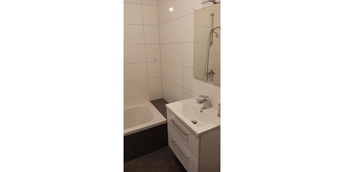 Etagenwohnung Dußlingen - 4 Zimmer, 78 m&sup2;, 1.500&euro; | Angebot:26022417