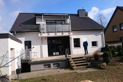 3-Zimmer-Dachgeschosswohnung mit Balkon in ruhigem 2-Familienhaus 3 zimmer