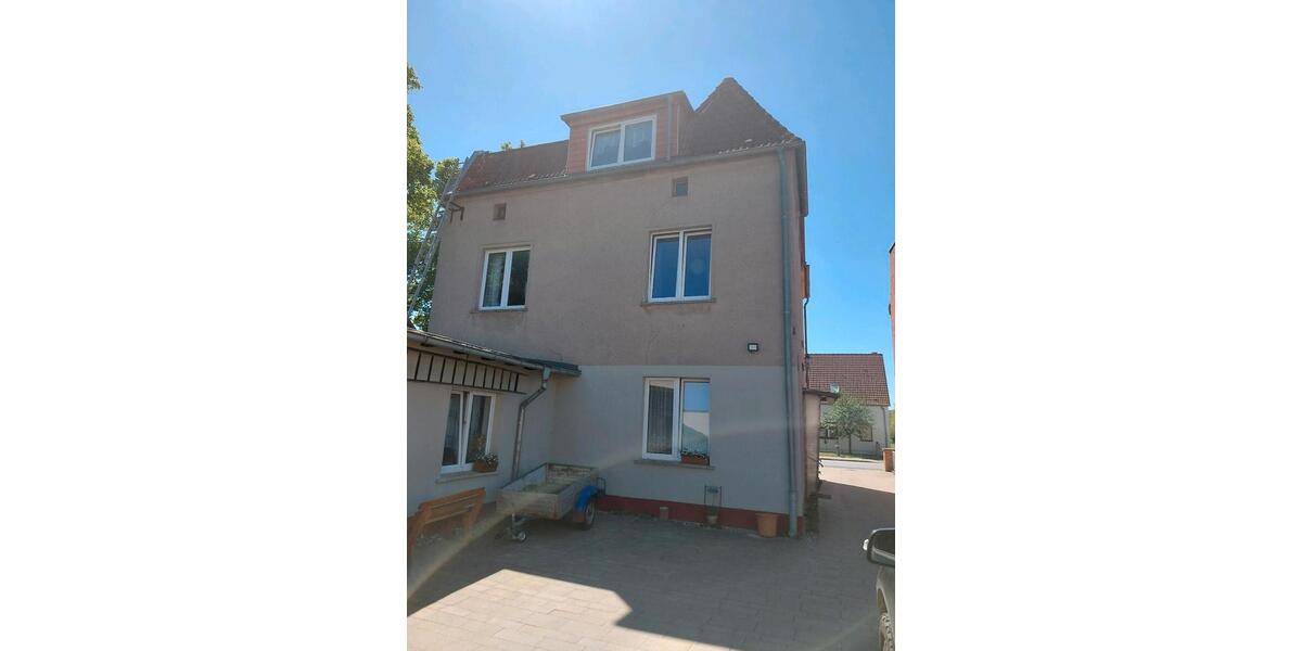 Etagenwohnung Ferdinandshof - 7 Zimmer, 180 m&sup2;, 700&euro; | Angebot:26705582