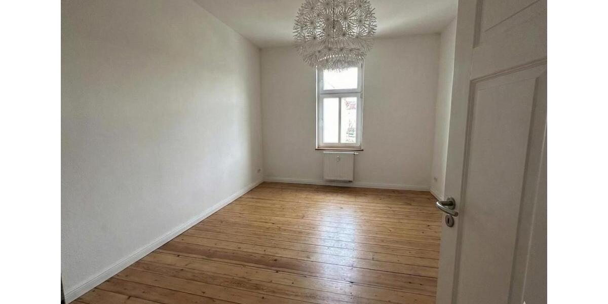 Etagenwohnung Ilmenau - 3 Zimmer, 98 m&sup2;, 930&euro; | Angebot:25162167