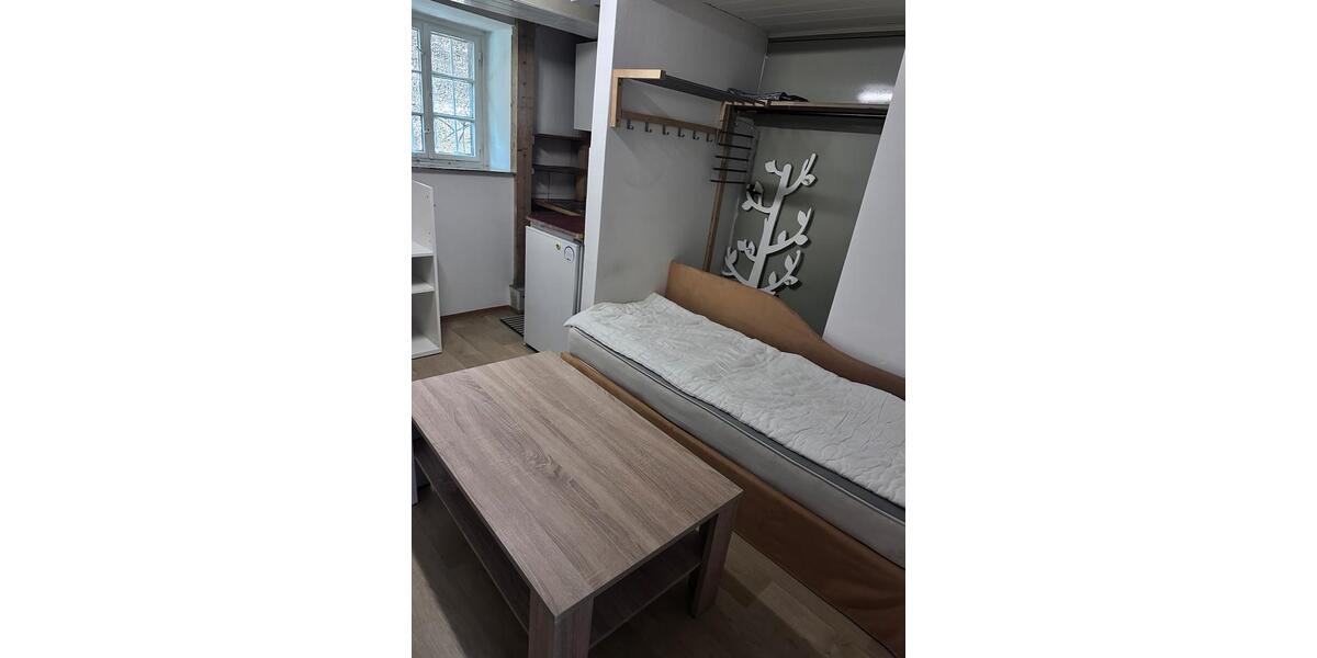 Etagenwohnung Remseck am Neckar - 1 Zimmer, 15 m&sup2;, 430&euro; | Angebot:26004536