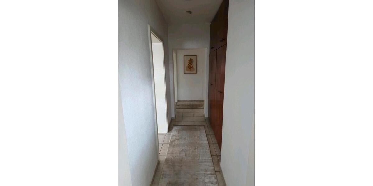 Etagenwohnung Duisburg Rheinhausen - 4.5 Zimmer, 82 m&sup2;, 1.250&euro; | Angebot:26648928