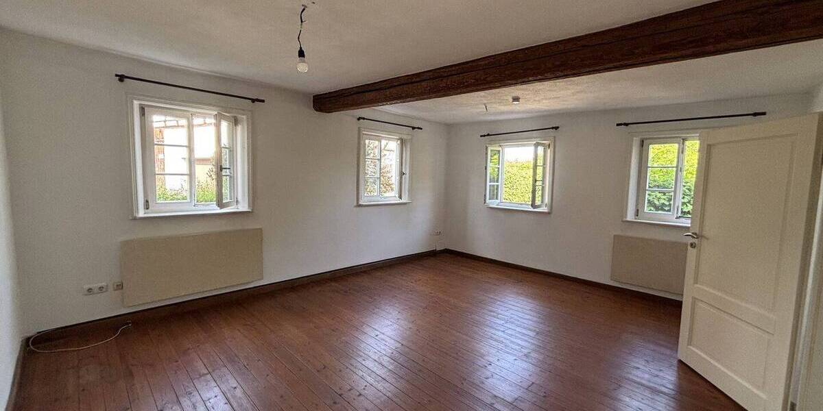 Einfamilienhaus Zapfendorf Kirchschletten - 7 Zimmer, 140 m&sup2;, 650&euro; | Angebot:26796223