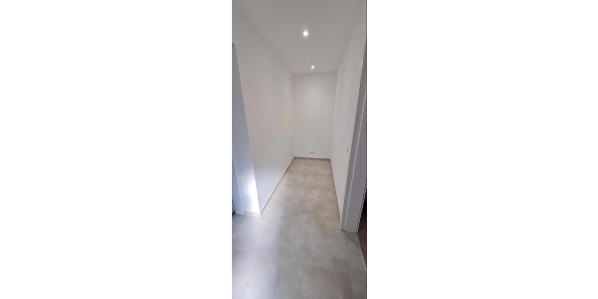 Etagenwohnung Ludwigshafen am Rhein Ludwigshafen-Oggersheim - 3 Zimmer, 85 m&sup2;, 1.200&euro; | Angebot:26197781