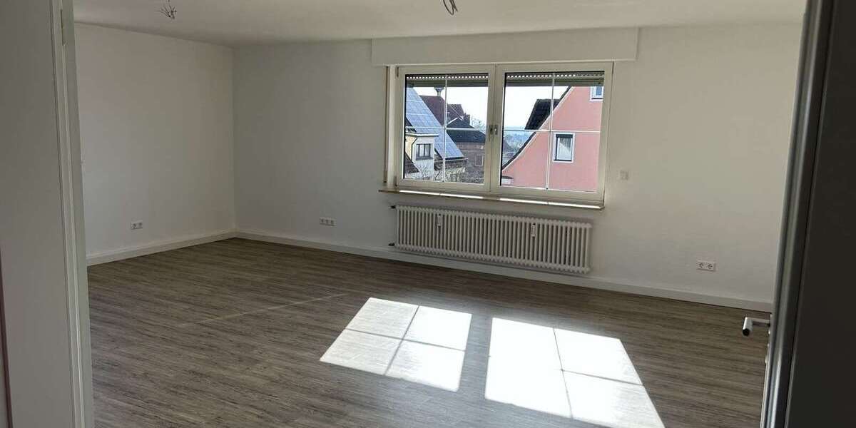 Etagenwohnung Gerabronn - 4 Zimmer, 130 m&sup2;, 1.100&euro; | Angebot:23779522