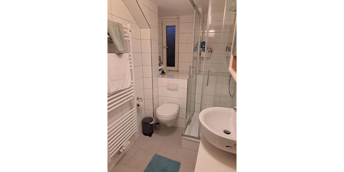 Dachgeschoßwohnung Bielefeld Stieghorst - 4 Zimmer, 80 m&sup2;, 440&euro; | Angebot:26651787