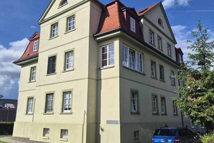 Wohnung Gotha - 3 Zimmer, 82 m&sup2;, 635&euro; | Angebot:26779137