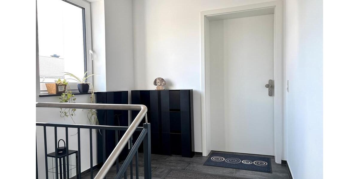 Etagenwohnung Gusenburg - 4 Zimmer, 95 m&sup2;, 1.050&euro; | Angebot:26254714