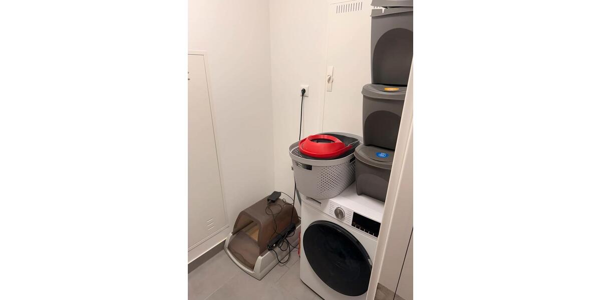 Etagenwohnung Erfurt - 4 Zimmer, 120 m&sup2;, 930&euro; | Angebot:25070057