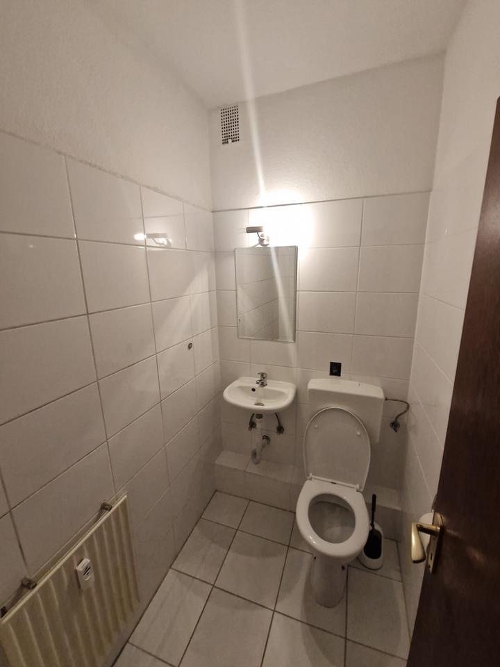 3 Zimmer Küche, Bad , Gäste WC, Balkon