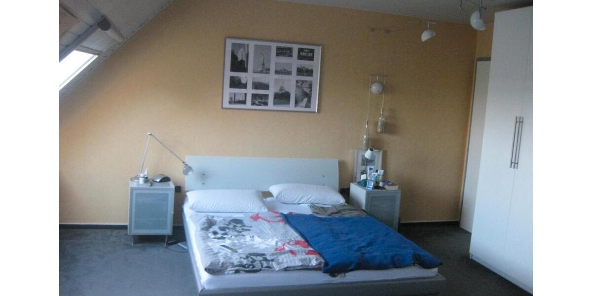 Dachgeschoßwohnung Burg (Dithmarschen) - 3 Zimmer, 125 m&sup2;, 996&euro; | Angebot:26039317