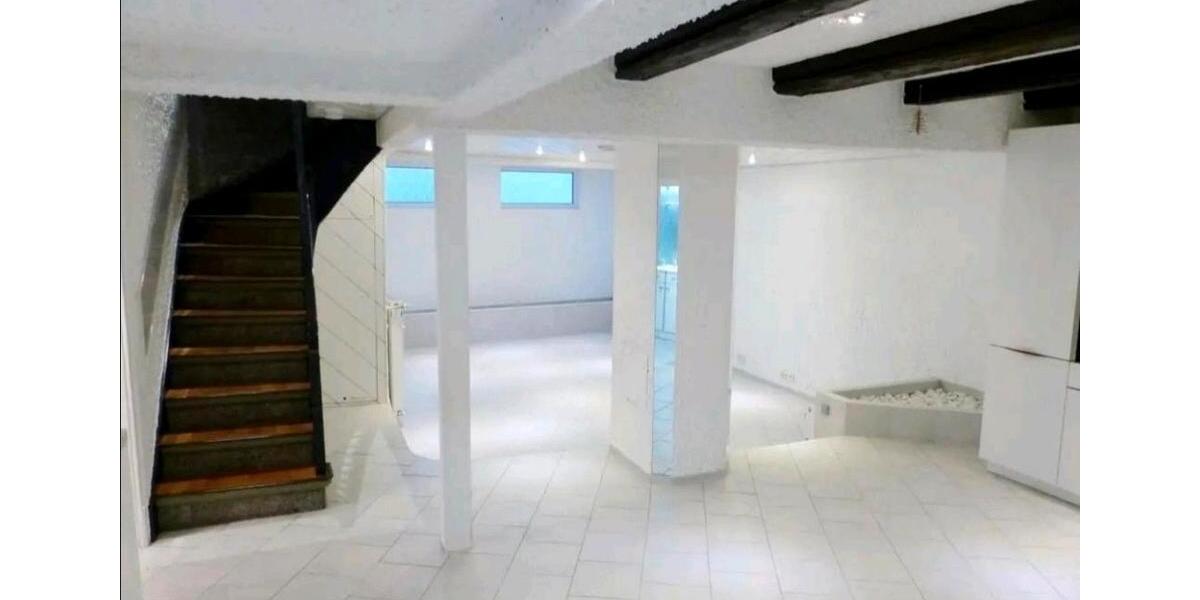 Wohnen auf Zeit Fellbach Oeffingen - 6 Zimmer, 122 m&sup2;, 600&euro; | Angebot:26626632
