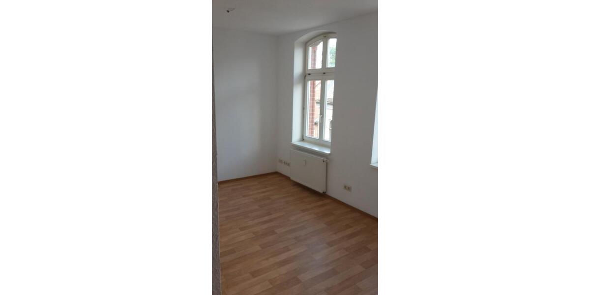 Etagenwohnung Salzwedel - 1 Zimmer, 33 m&sup2;, 231&euro; | Angebot:26254397