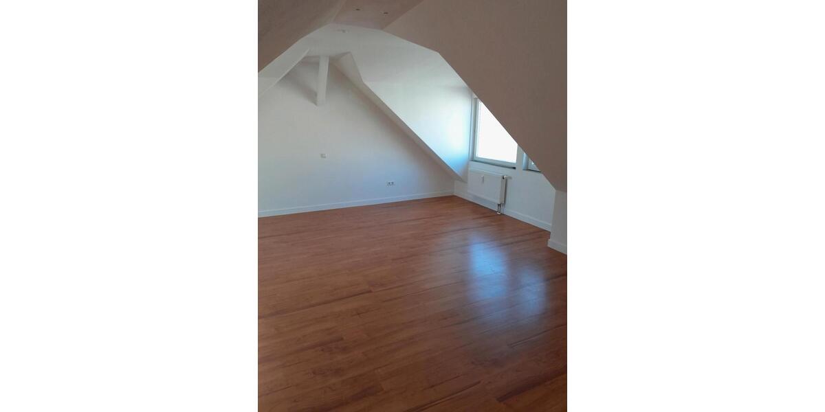 Etagenwohnung Breisach am Rhein - 3.5 Zimmer, 140 m&sup2;, 1.500&euro; | Angebot:26367549