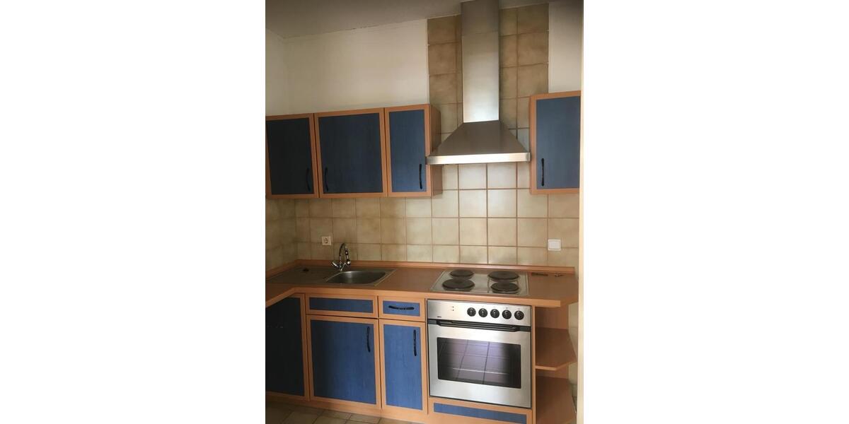 Erdgeschoßwohnung Niederwiesa - 2 Zimmer, 49 m&sup2;, 300&euro; | Angebot:24745162