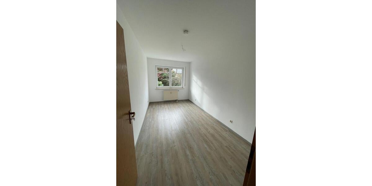 Etagenwohnung Wunsiedel - 3 Zimmer, 80 m&sup2;, 600&euro; | Angebot:24802597