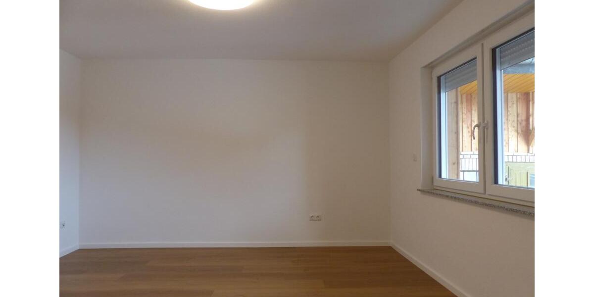 Erdgeschoßwohnung Birstein - 3 Zimmer, 86 m&sup2;, 800&euro; | Angebot:25475957