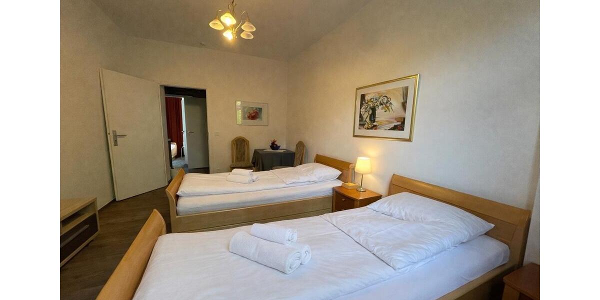 Wohnen auf Zeit Bochum Günnigfeld - 5 Zimmer, 70 m&sup2;, 18&euro; | Angebot:26305436