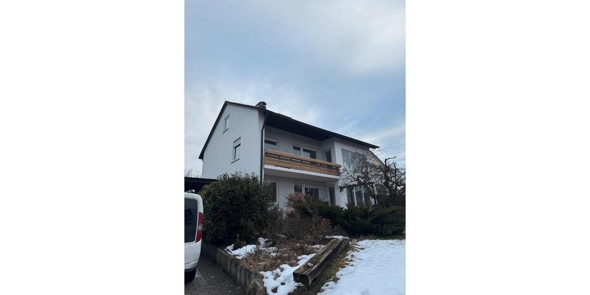 Etagenwohnung Ichenhausen - 3 Zimmer, 80 m&sup2;, 1.150&euro; | Angebot:26567518