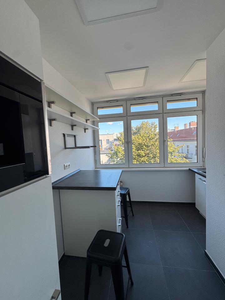 Work Different: 236 m² Büro im Erstbezug, jung & stylish – 13 Min. zum Alex