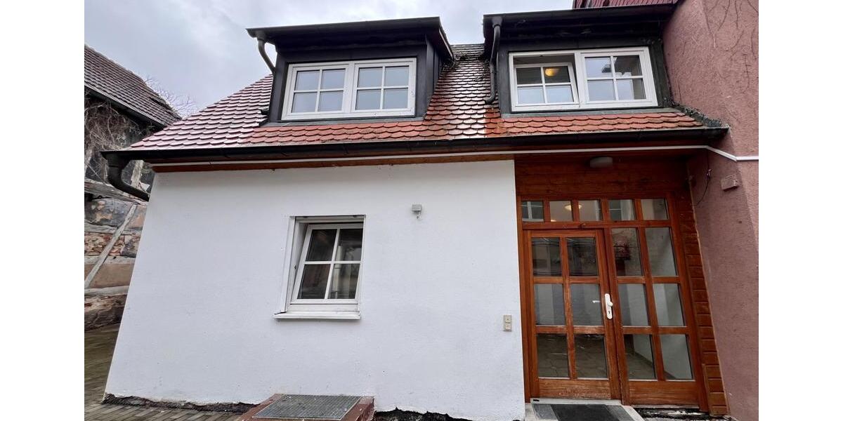 Einfamilienhaus Roth - 3 Zimmer, 110 m&sup2;, 1.200&euro; | Angebot:25178439