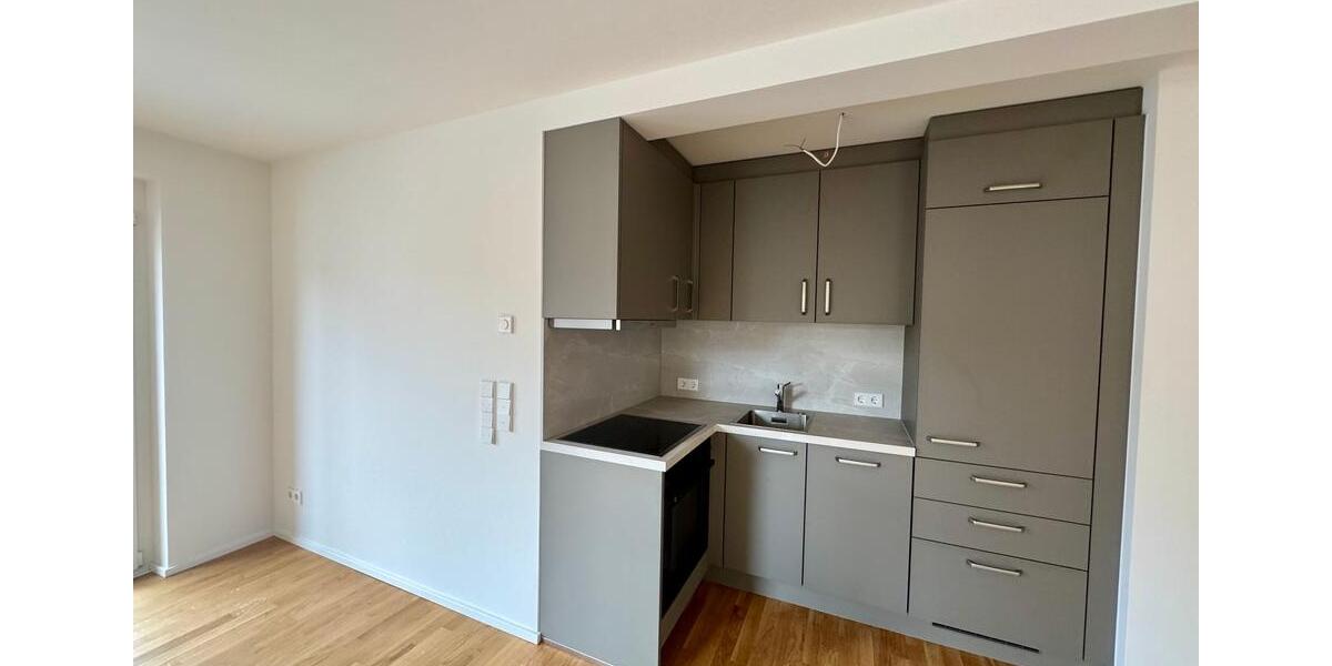 Dachgeschoßwohnung Esslingen am Neckar - 3 Zimmer, 93 m&sup2;, 1.625&euro; | Angebot:26489751