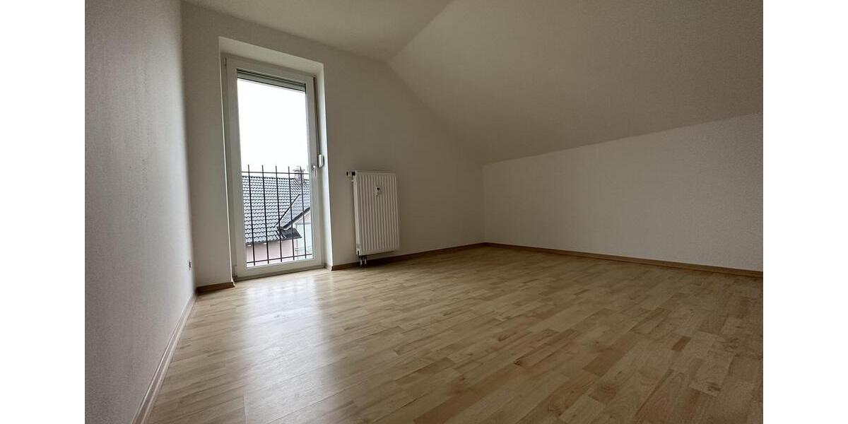 Etagenwohnung Waldkraiburg - 3 Zimmer, 74 m&sup2;, 870&euro; | Angebot:26586659