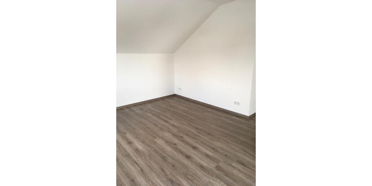 Dachgeschoßwohnung Balve - 1 Zimmer, 30 m&sup2;, 245&euro; | Angebot:26564639