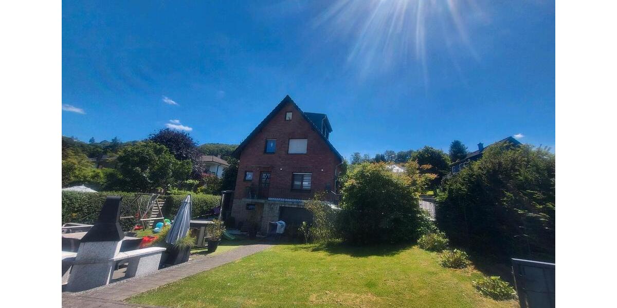 Einfamilienhaus Stolberg (Rhld.) Gressenich - 4 Zimmer, 150 m&sup2;, 1.750&euro; | Angebot:24871460