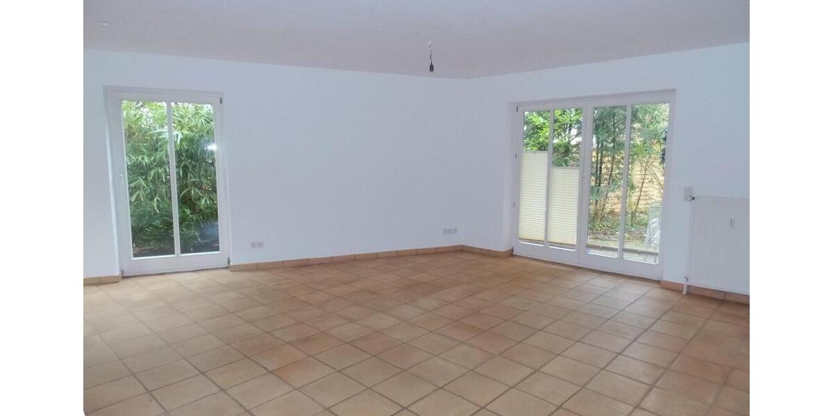 Erdgeschoßwohnung Hamburg Altona - 3 Zimmer, 121 m&sup2;, 2.825&euro; | Angebot:26689190