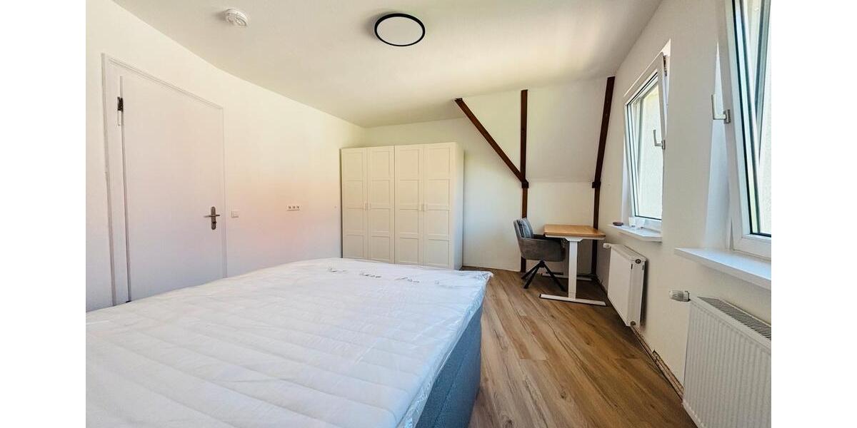 Wohnen auf Zeit Stuttgart Feuerbach - 4 Zimmer, 19 m&sup2;, 625&euro; | Angebot:26527600