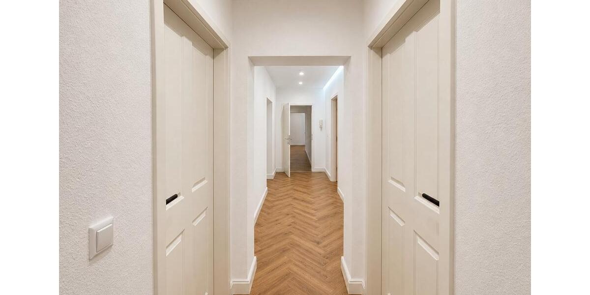 Wohnen auf Zeit Frankfurt am Main Ostend - 6 Zimmer, 121 m&sup2;, 560&euro; | Angebot:26545512