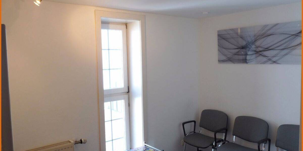 Mehrfamilienhaus, Wohnhaus Bad Soden-Salmünster Salmünster - 9 Zimmer, 213 m&sup2;, 1.760&euro; | Angebot:26806931