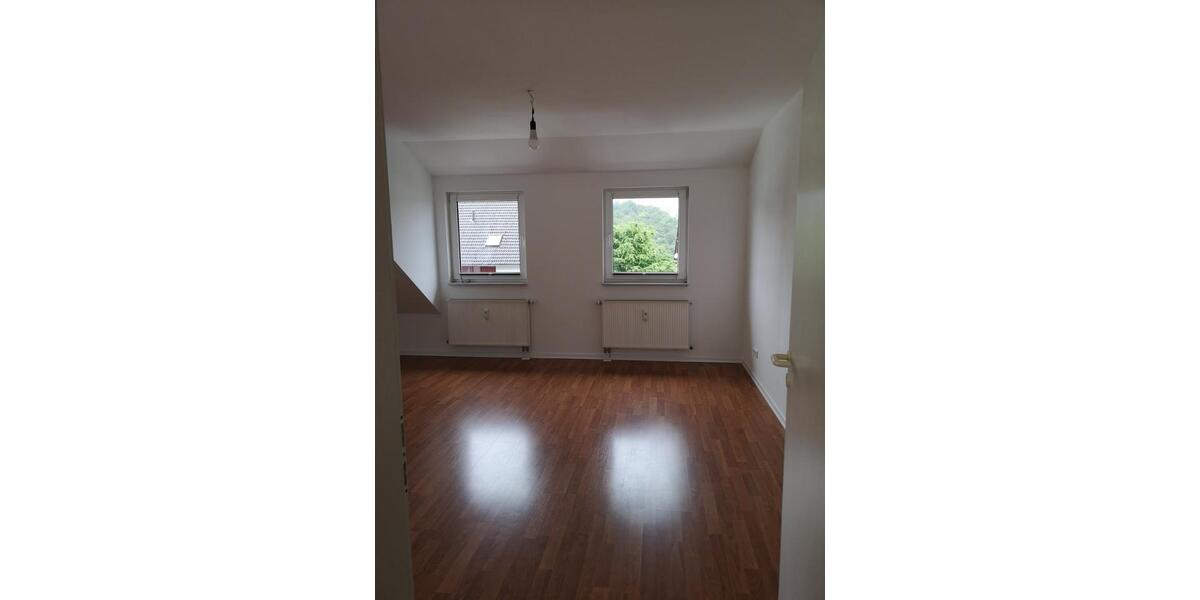 Dachgeschoßwohnung Betzdorf - 3 Zimmer, 79 m&sup2;, 750&euro; | Angebot:24921329