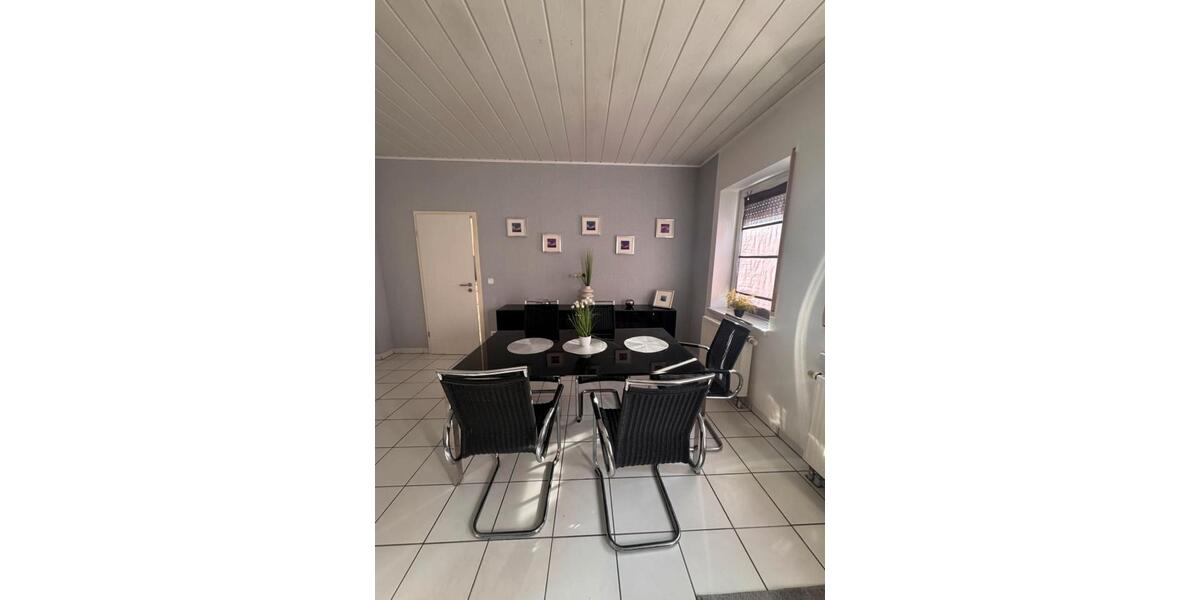 Wohnen auf Zeit Bruchköbel - 4 Zimmer, 110 m&sup2;, 1.550&euro; | Angebot:26355219