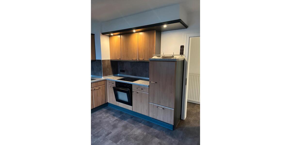 Etagenwohnung Gladenbach - 3 Zimmer, 117 m&sup2;, 1.315&euro; | Angebot:26241348