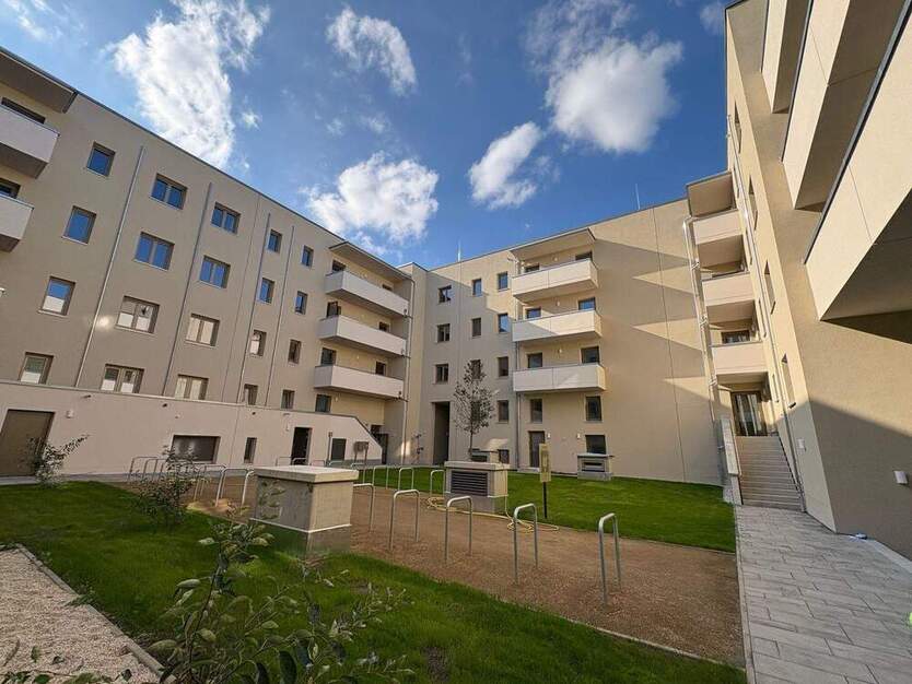 * Erstbezug HafenCity - Wohnen an der Elbe - moderne 4 Raumwohnung mit Balkon* 4 zimmer
