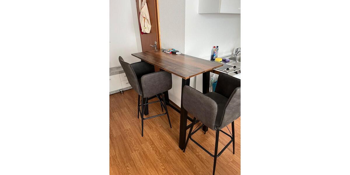 Dachgeschoßwohnung Saarbrücken Dudweiler - 1 Zimmer, 25 m&sup2;, 470&euro; | Angebot:26626526