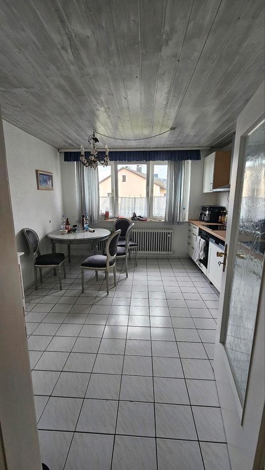 5 WG Zimmer in Regenstauf (Studenten Azubis)
