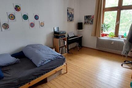 Wohnen auf Zeit Bielefeld Mitte - 5 Zimmer, 130 m&sup2;, 572&euro; | Angebot:26656279