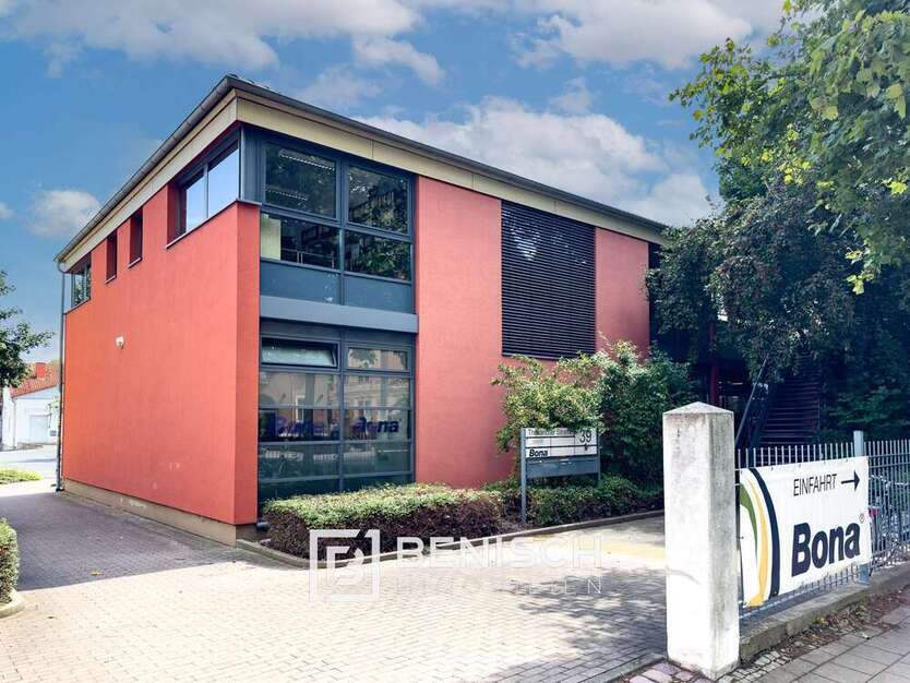 Büro in Dresden 4.036,79 € 332.5 m²