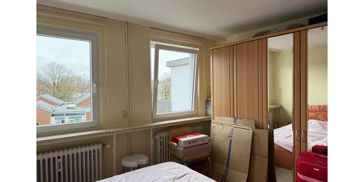 Dachgeschoßwohnung Eutin - 3 Zimmer, 83 m&sup2;, 950&euro; | Angebot:25867521