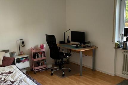 Zimmer in 2er WG befristet bis 30.06.2026 1 zimmer