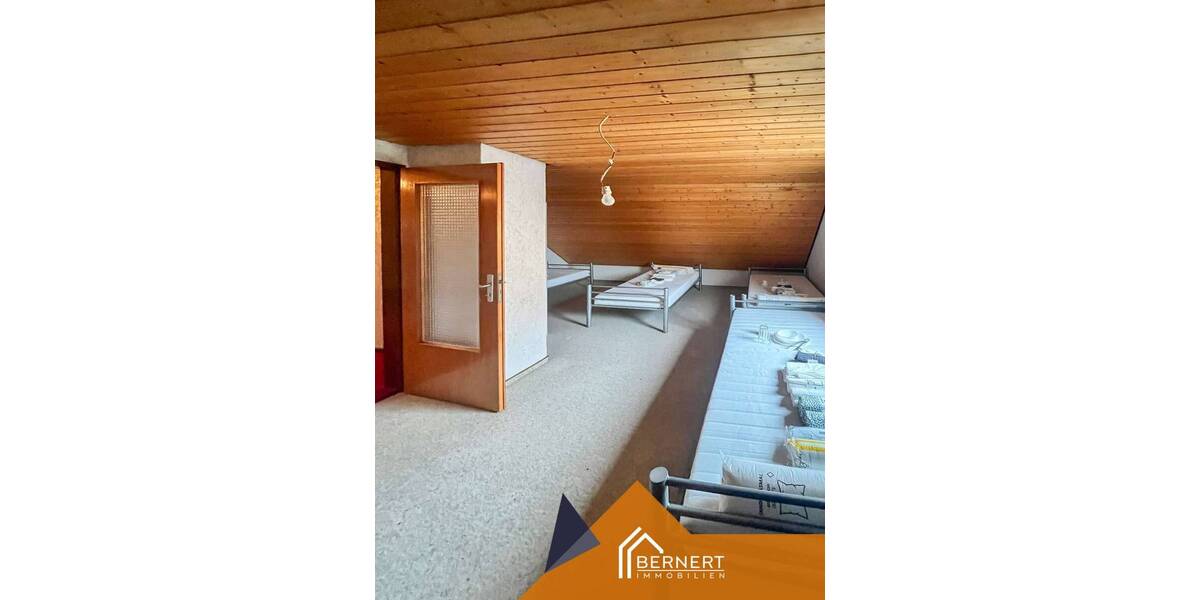 Einfamilienhaus Michelau in Oberfranken Schwürbitz - 7 Zimmer, 200 m&sup2;, 3.000&euro; | Angebot:26017168