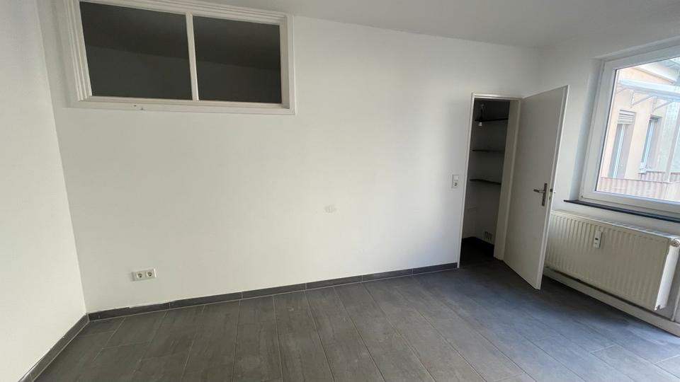 Etagenwohnung Würzburg - 3 Zimmer, 82 m&sup2;, 895&euro; | Angebot:25990545