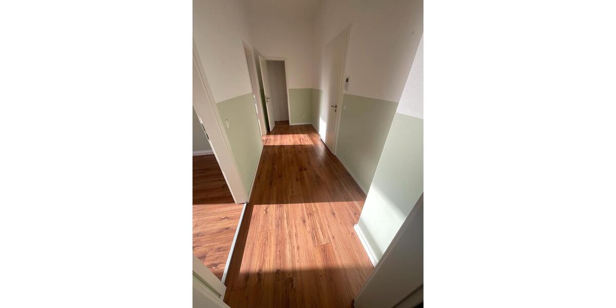Etagenwohnung Lübeck Sankt Lorenz Nord - 2 Zimmer, 52 m&sup2;, 579&euro; | Angebot:26301801