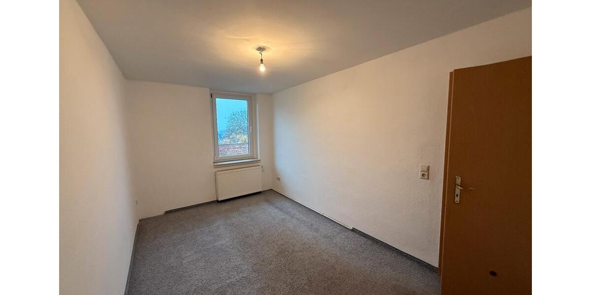 Dachgeschoßwohnung Quedlinburg - 3 Zimmer, 60 m&sup2;, 450&euro; | Angebot:25446885