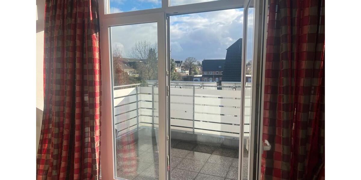 Dachgeschoßwohnung Oberhausen Alstaden - 2 Zimmer, 120 m&sup2;, 1.240&euro; | Angebot:25083113